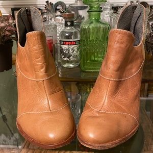 Bandolino Leather Ankle Boots